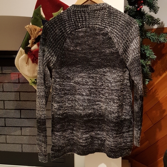 Daisy Fuentes V-neck Button Knit Cardigan - Picture 2 of 6